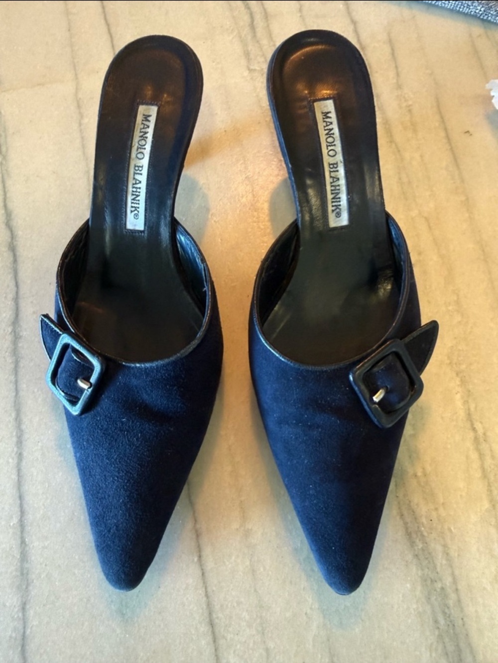 Vintage Manolo Blahnik Navy Suede with Black Pointed Mules with Buckle 37.5 50mm - Picture 7 of 7